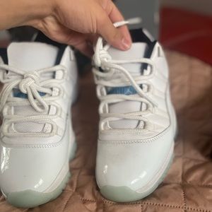 jordan 11 legend blues